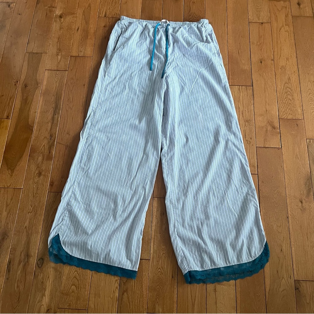 Victorias Secret Drawstring Waistband Pajama Pants - Size Medium